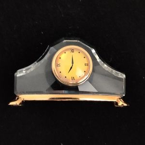 Retired Swarovski Swan 🦢 Mantle Clock Mint